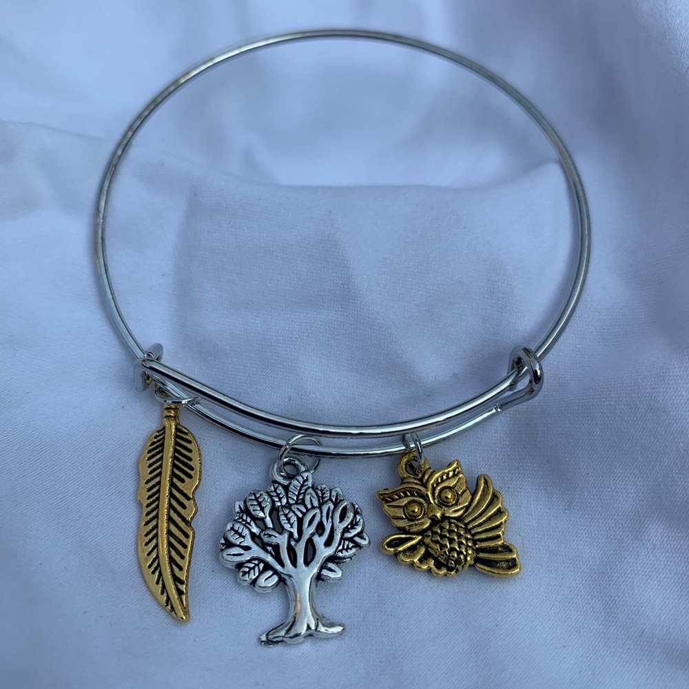 Brand New! Handmade! Adjustable Charm Bangle Bracelet! - Picture 5 of 7